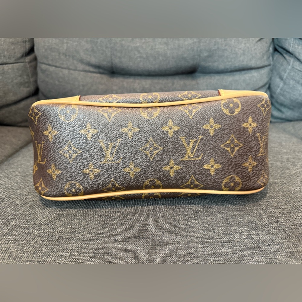 ✨ Louis Vuitton Boulogne PM ✨ FIRM PRICE - Just updated new pics and video ⚡️ - Picture 6 of 17